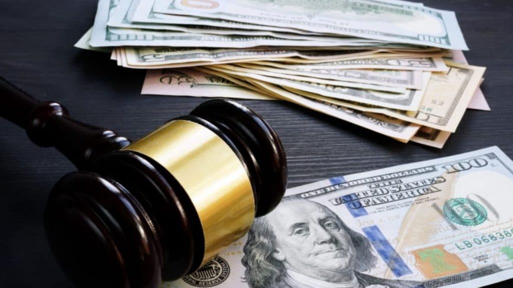 Quogue Man Who Ran LI School Bus Company Sentenced for Nearly $10M Bank Fraud