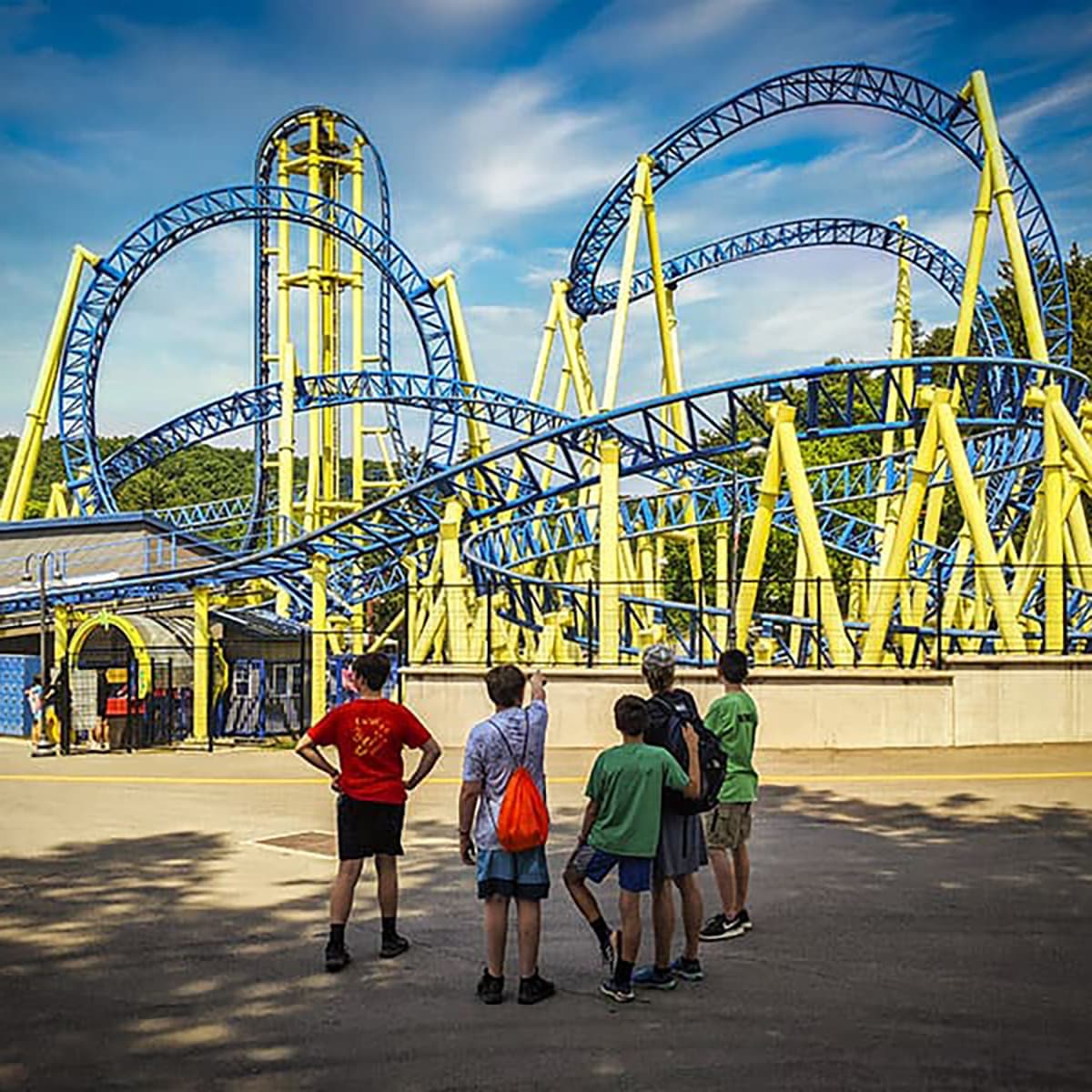 16 Riders Rescued After Adventureland Attraction Stalls for Three Hours