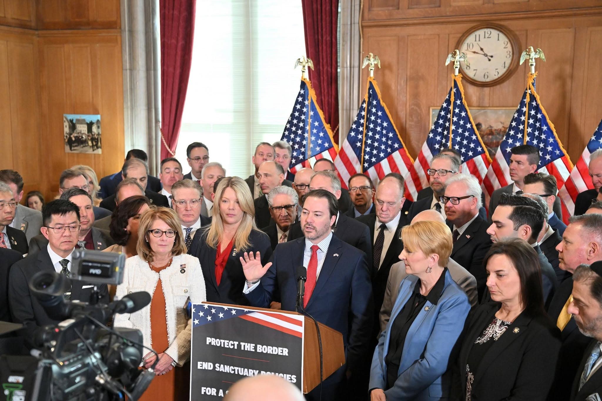 GOP Senators Blast Hochul Victim Funding Cuts