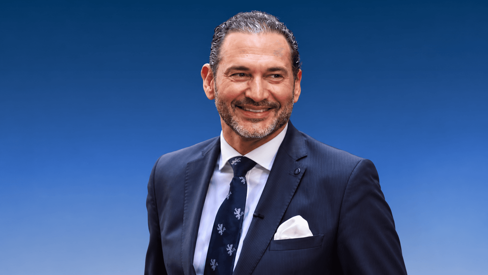 From Cuban Refugee to Wall Street: Hernandez Seeks Comptroller