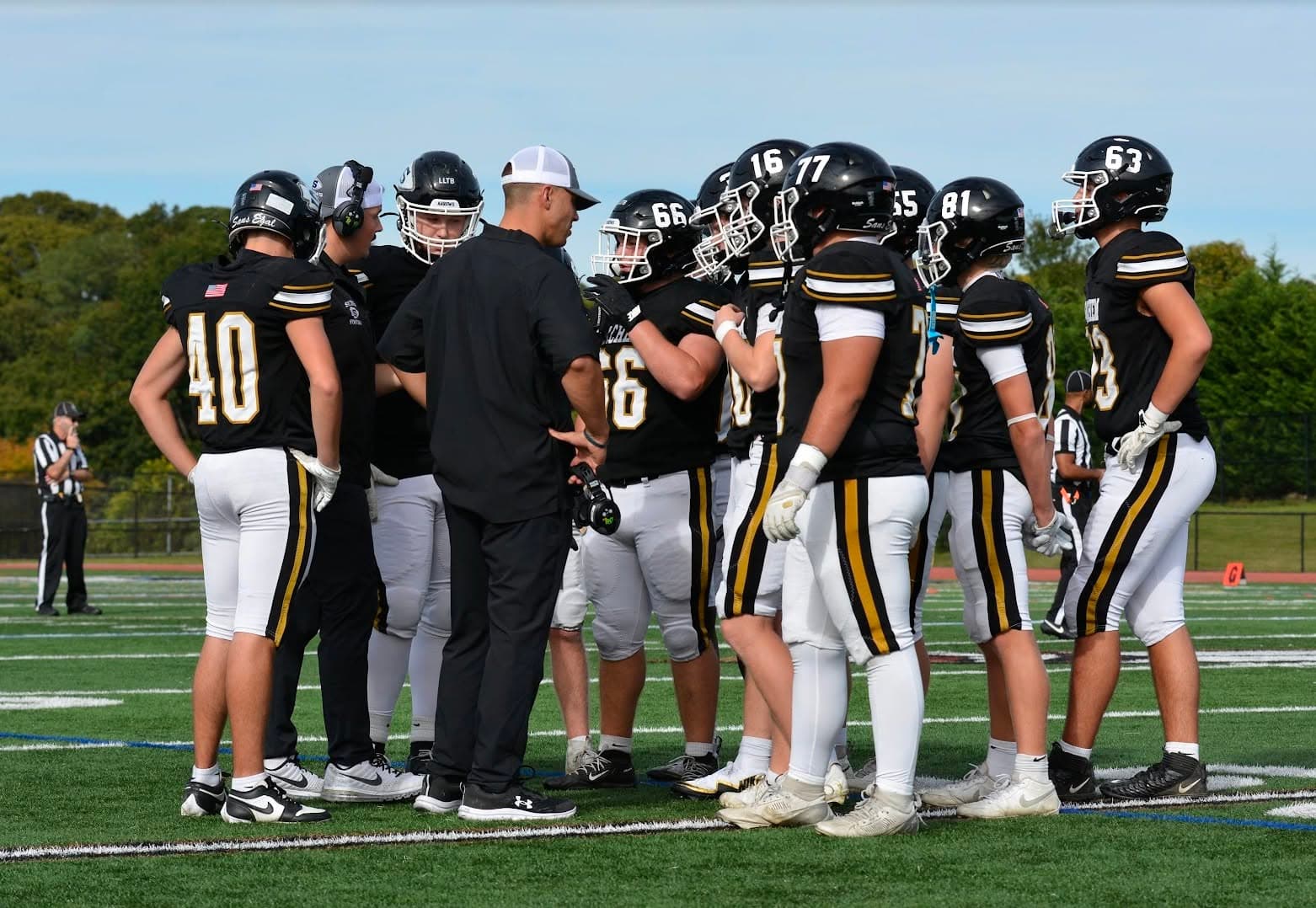 Sachem North Stays Perfect with Homecoming Victory