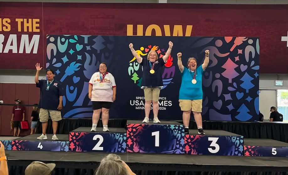 Golden Performance for Carolyn Borak