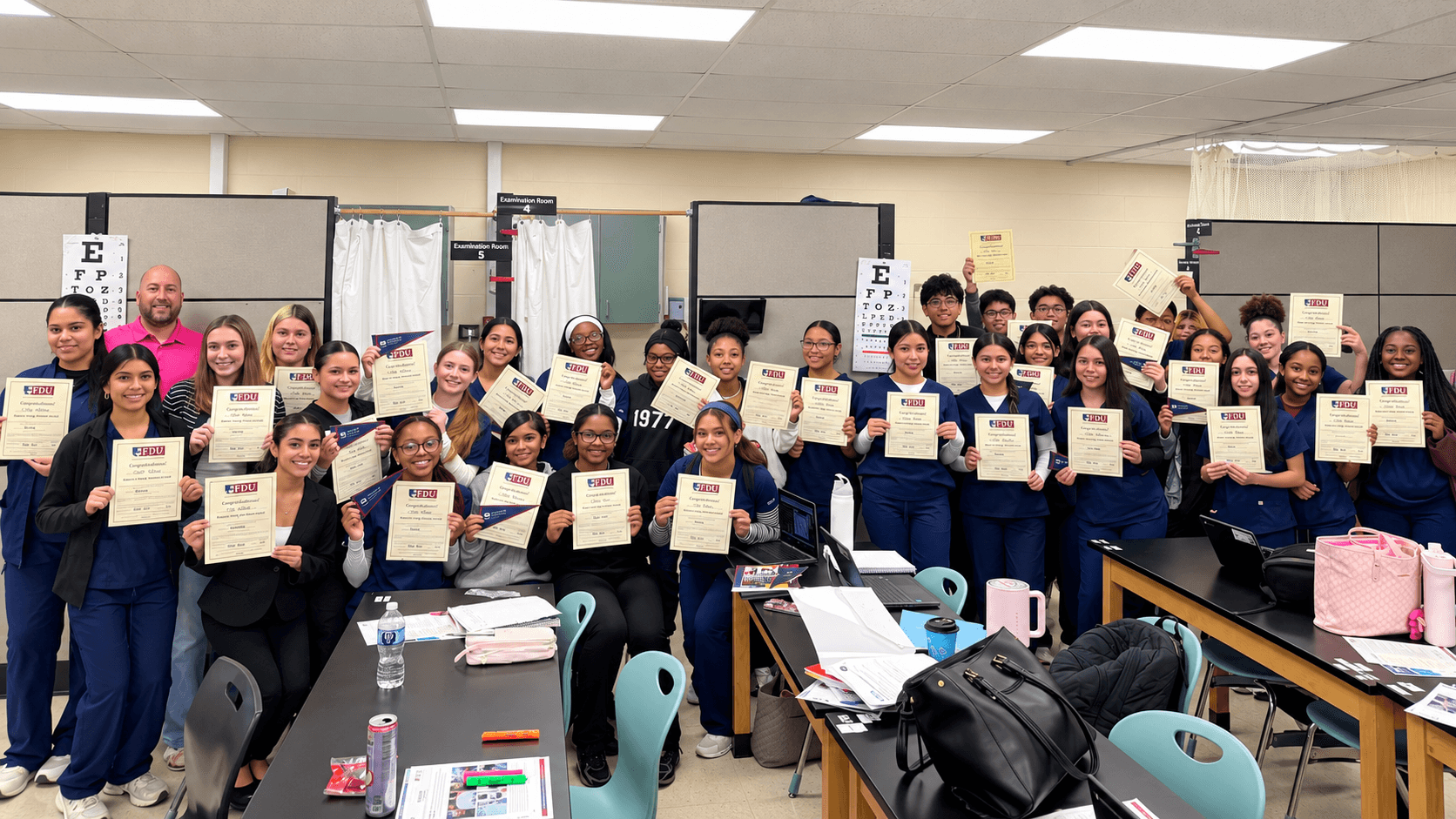 College Says Yes To 70-Plus William Floyd Students