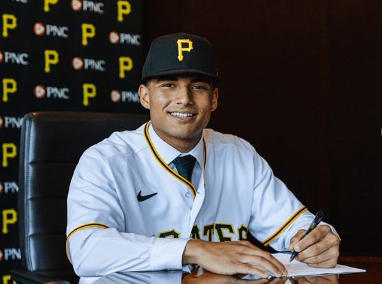 Suffolk's Next Baseball Star Goes Pro