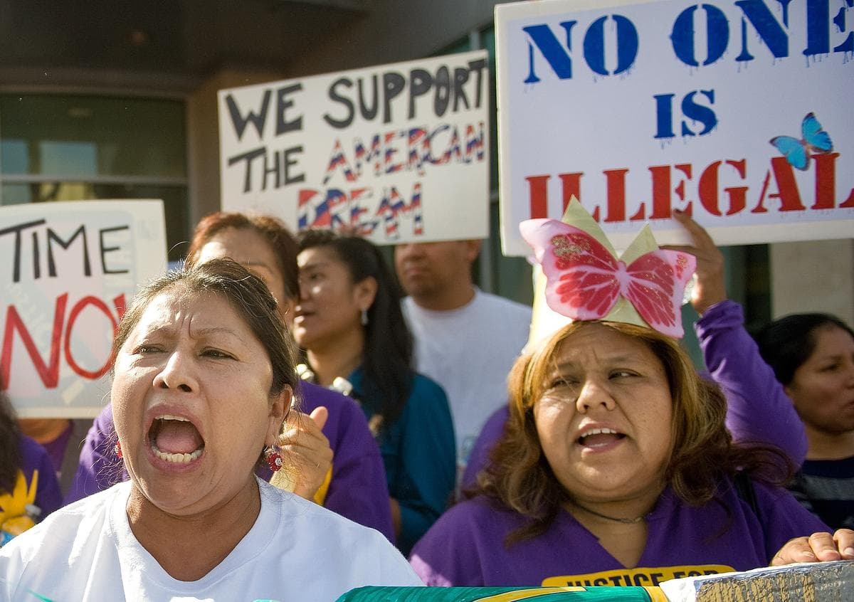 Los Angeles Ballot Initiative Could Open Door for Illegal Immigrants to Vote in Local Elections